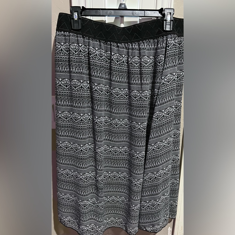 LuLaRoe 2XL skirt